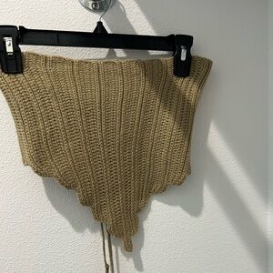 White fox crochet strapless top